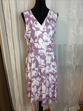 NWT Guberry XL Sleeveless Lavender Floral Wrap look Dress